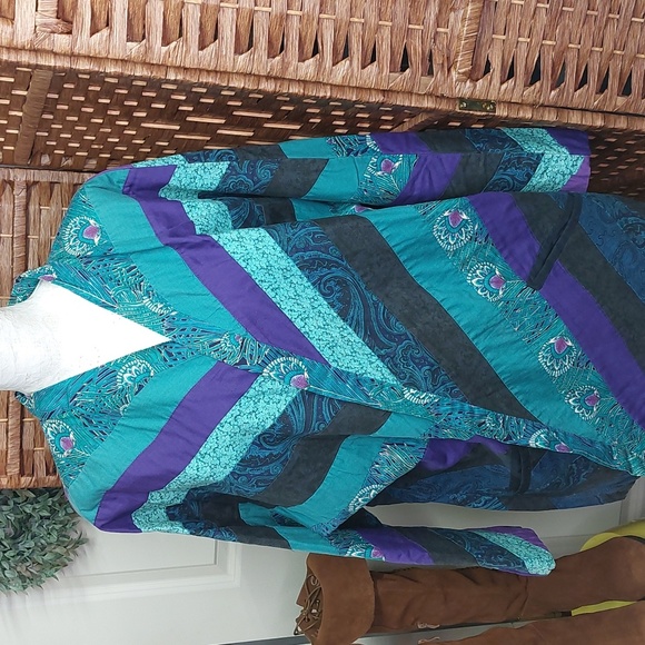 Vintage Hand Crafted Quilted Coat Purple, Teal, Black - Picture 13 of 14